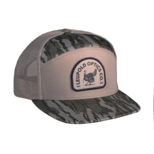 Leupold Turkey 7 Panel Trucker Khaki/Mossy Oak Bottomland