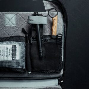 FADE ADMIN POUCH LARGE BLACK